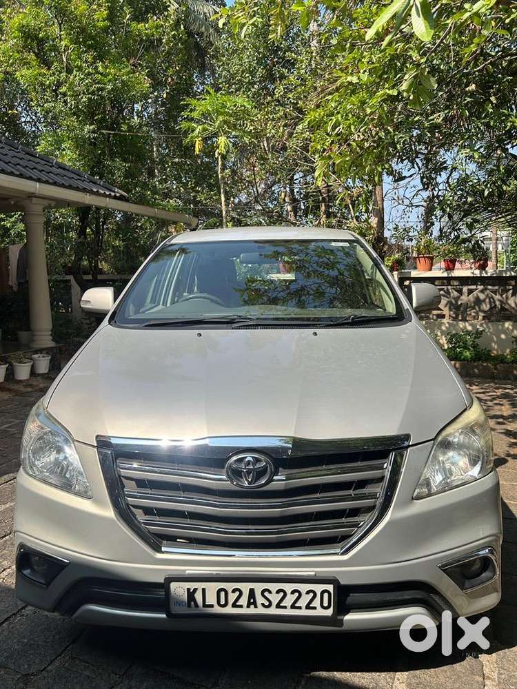 Toyota Innova 2.5 Z Diesel (2014) – Well Maintained