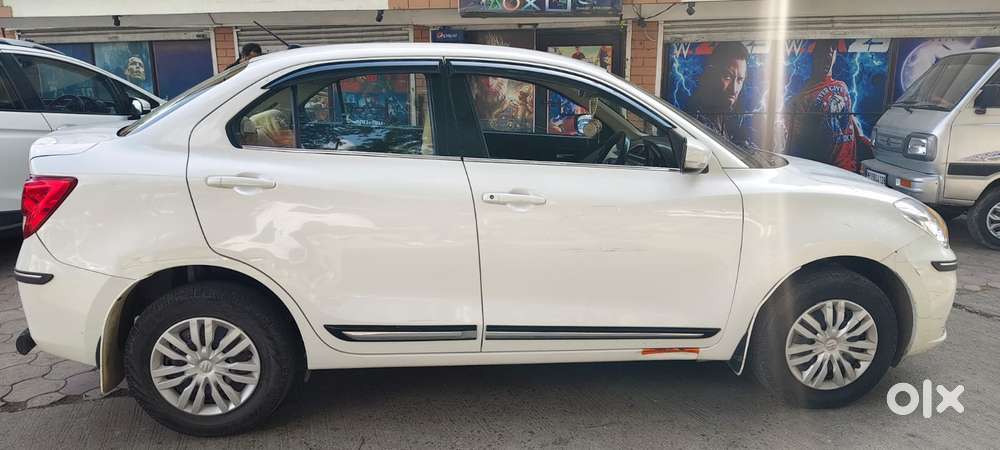 Maruti Suzuki Swift Dzire Vxi(o) Mt, 2023, Petrol