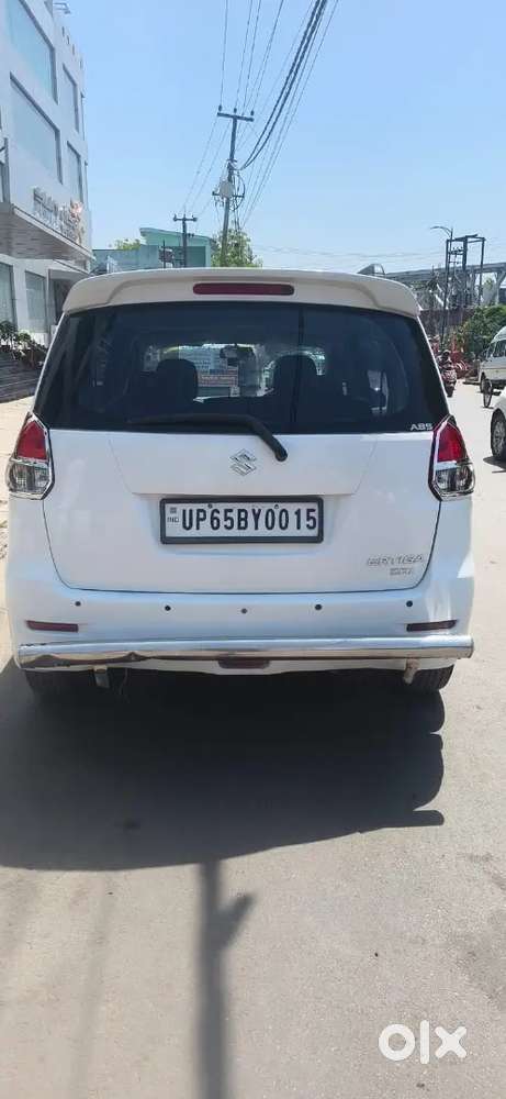 Maruti Suzuki Ertiga 2015 Diesel 80000 Km Driven