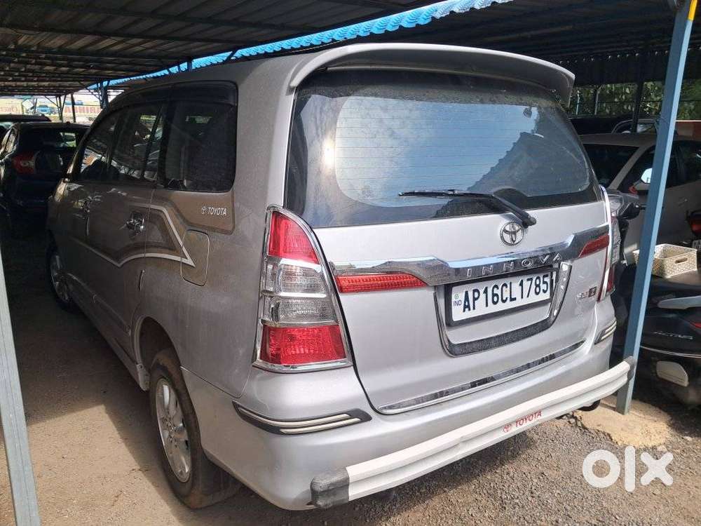 Toyota Innova 2.5 Z Diesel 7 Seater, 2013, Diesel