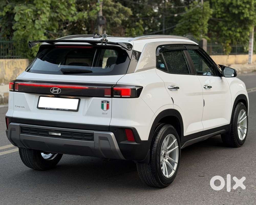 Hyundai Creta Sx Petrol Mt, 2025, Petrol
