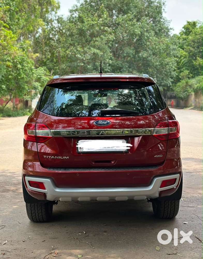 Ford Endeavour 3.2 At - Titanium