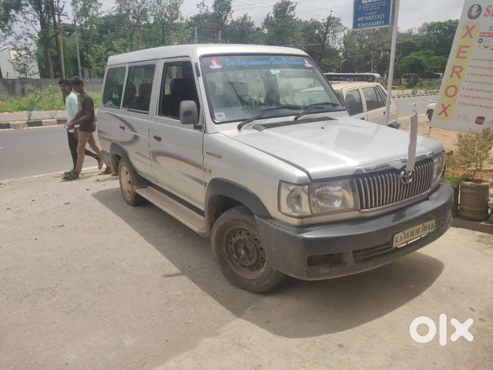 Toyota Qualis 20004
