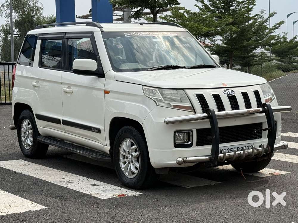 Mahindra Tuv 300 T8 Amt, 2016, Diesel
