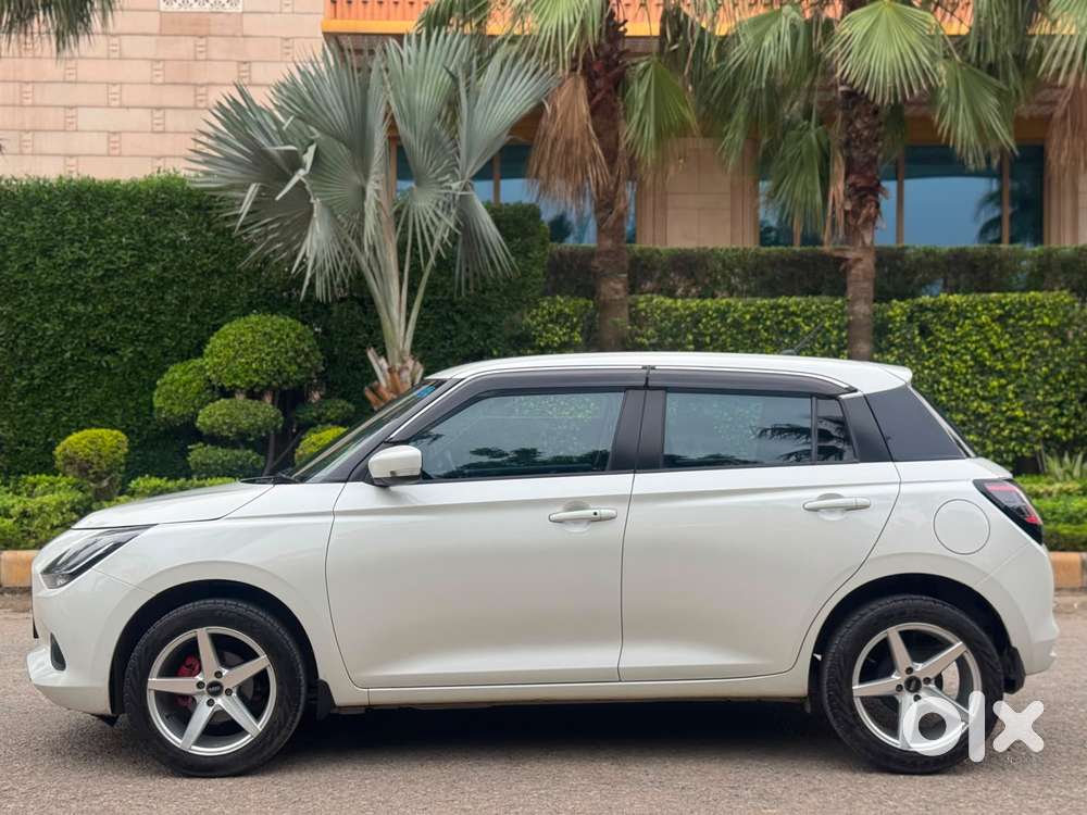 Maruti Suzuki Swift Vxi Optional, 2024, Petrol