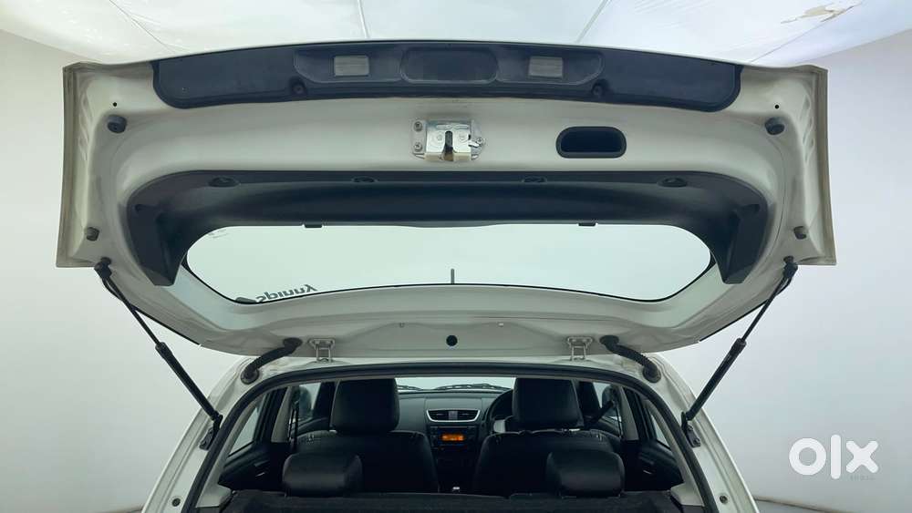 Maruti Suzuki Swift Vvt Vxi, 2016, Petrol
