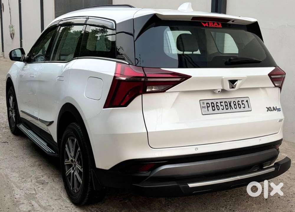 Mahindra Xuv700, 2025, Petrol