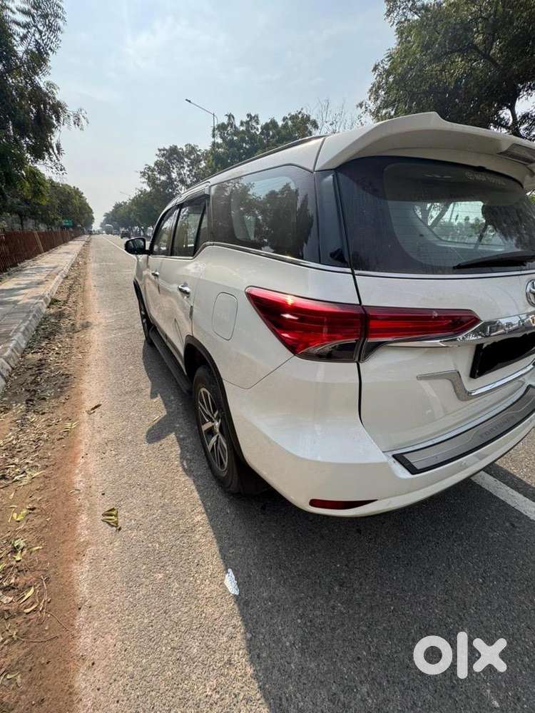 2019 Toyota Fortuner 4x4 At