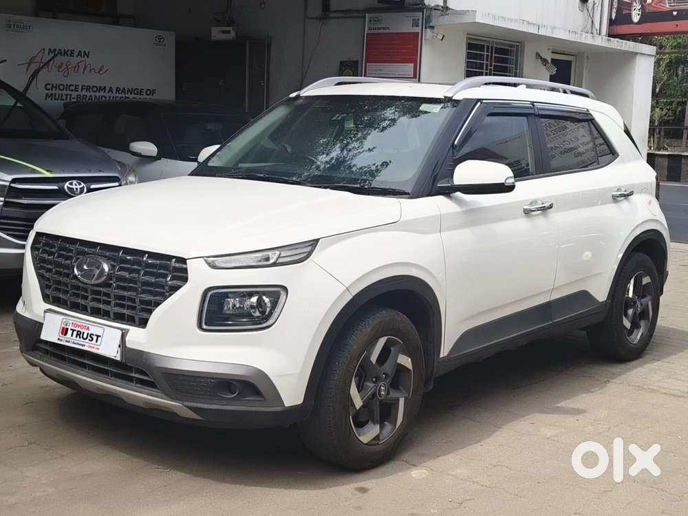 Hyundai Venue Sx (o) Mt 1.5 Diesel, 2021, Diesel