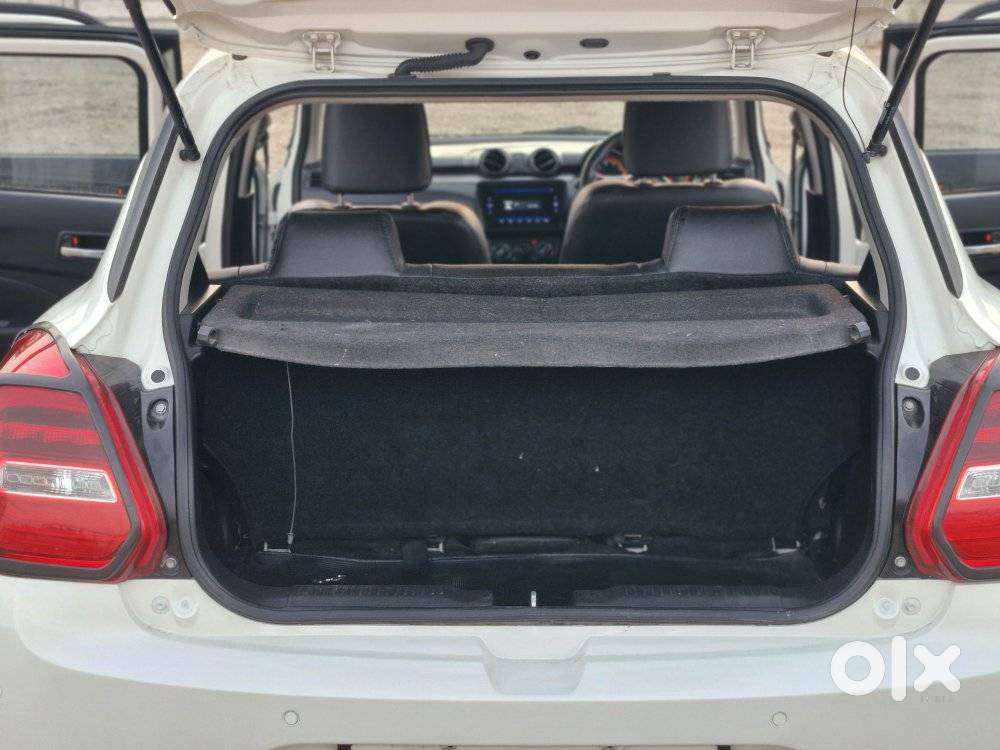 Maruti Suzuki Swift Vxi + Manual, 2021, Petrol