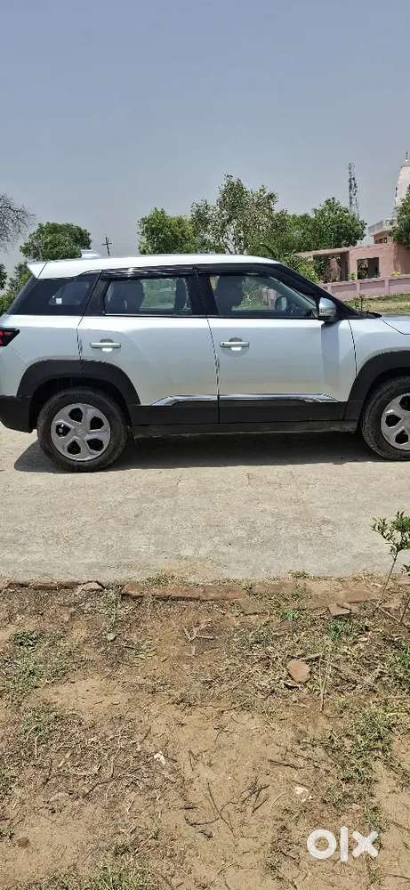 Maruti Suzuki Brezza Vxi 2025 Manual
