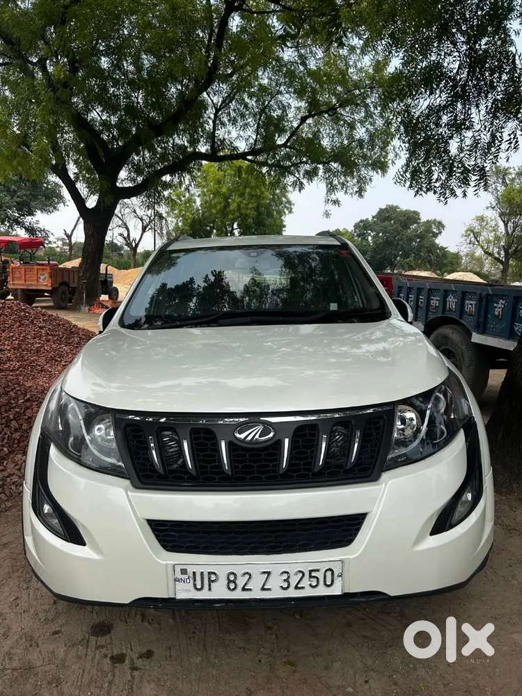 Mahindra Xuv500 2017 Diesel 130000 Km Driven