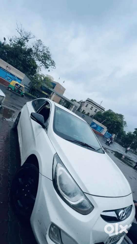Hyundai Verna 2014 Petrol Manual