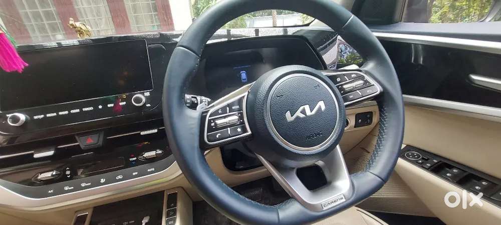 Kia Carens 2022 Luxury Plus