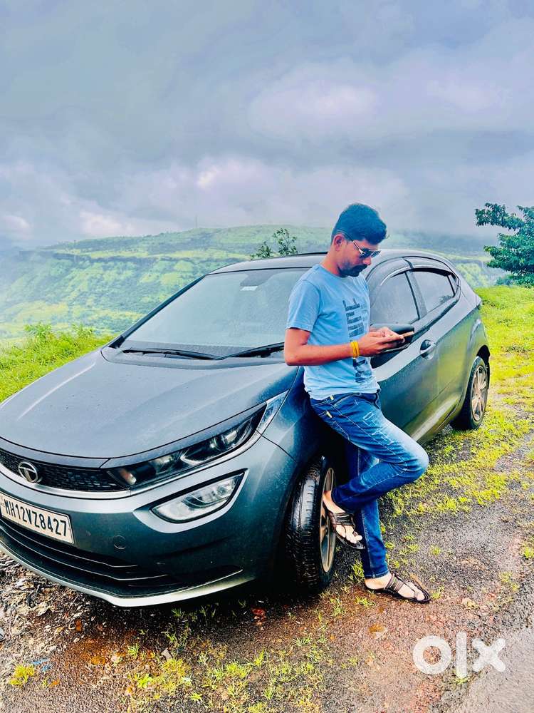 Jan 2024 Tata Altroz Xz+ O Petrol  1st Owner  30k Km  Grey  Pune