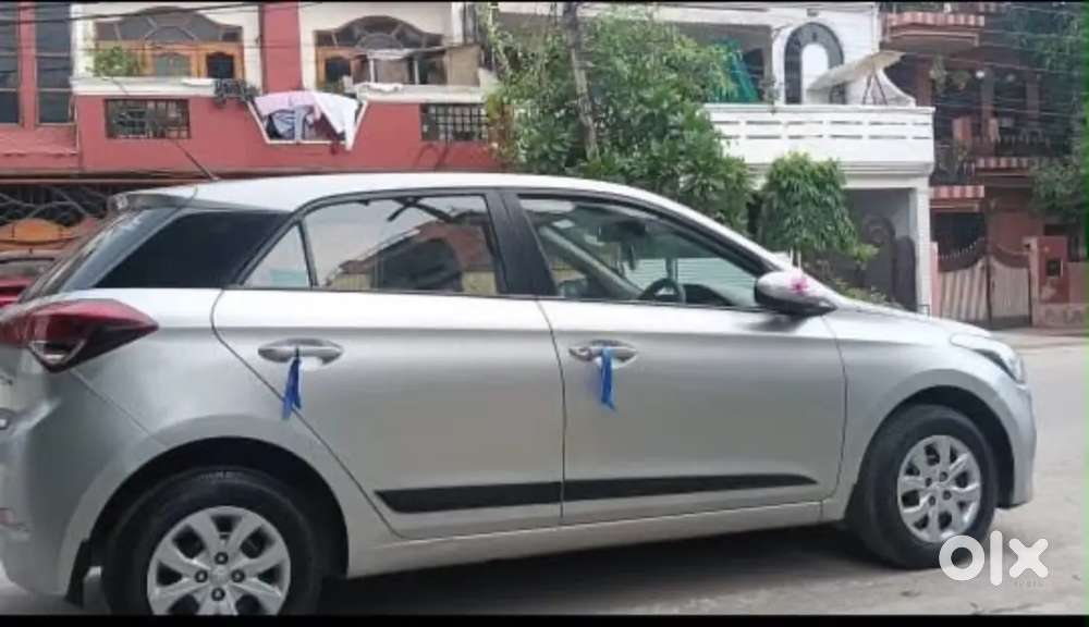 Hyundai I20 2016 Cng & Hybrids 70000 Km Driven