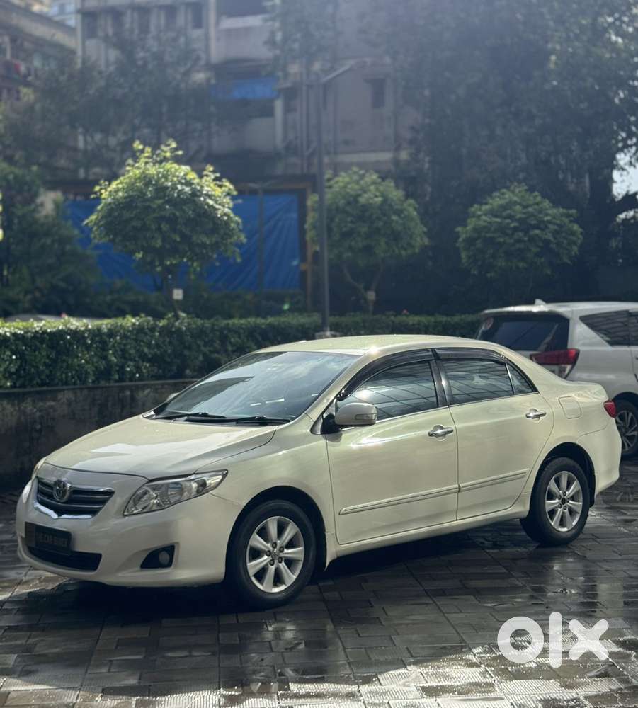 Toyota Corolla Altis 2010-2013 G, 2010, Petrol