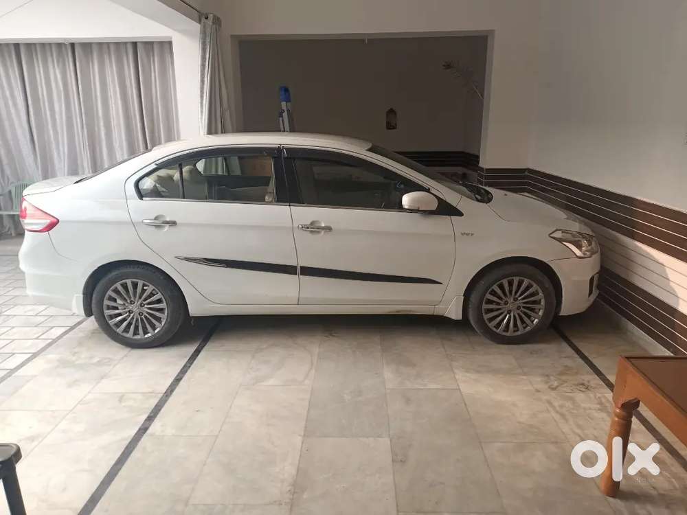 Brand New Car Defence Personnel New Battery Ekdam Ok Condition