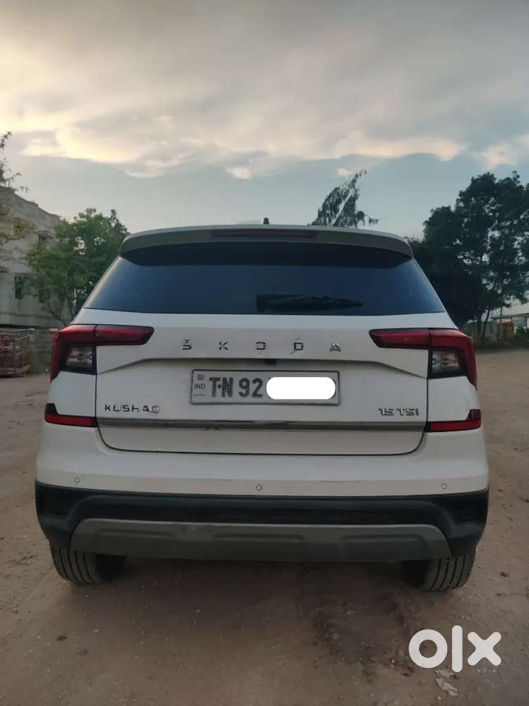 Skoda Kushaq Style 1.5 Tsi At 6 Airbag Dsg