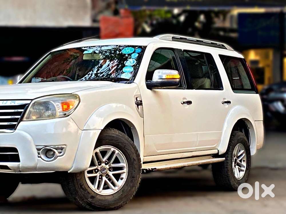 Ford Endeavour 3.2 Titanium At 4x4, 2010, Diesel