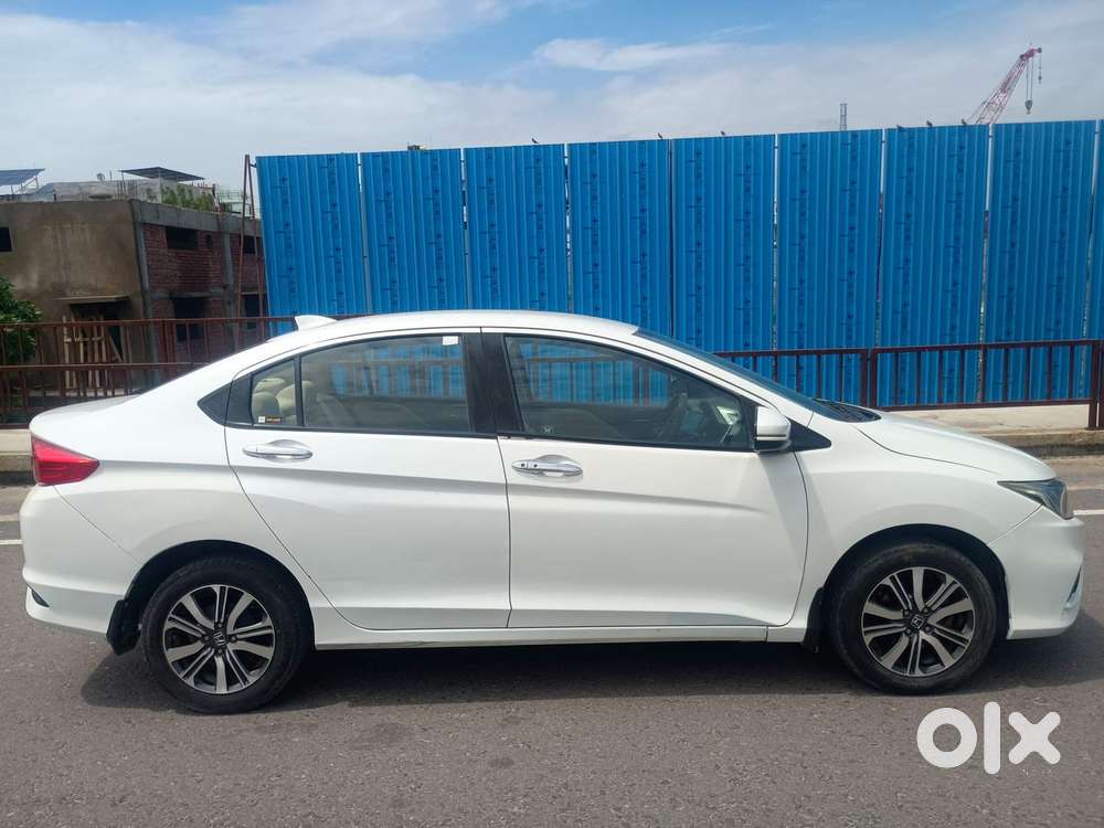 Honda City I-vtec V, 2019, Petrol