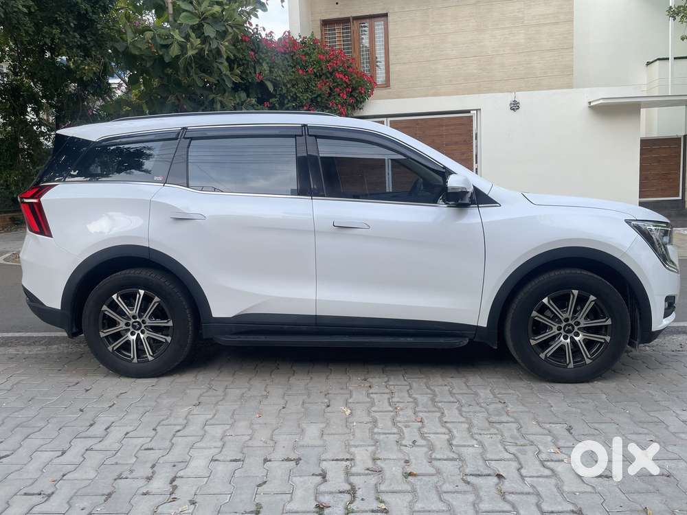 Mahindra Xuv700 2.2 Ax 7 Diesel At Str Awd, 2024, Diesel