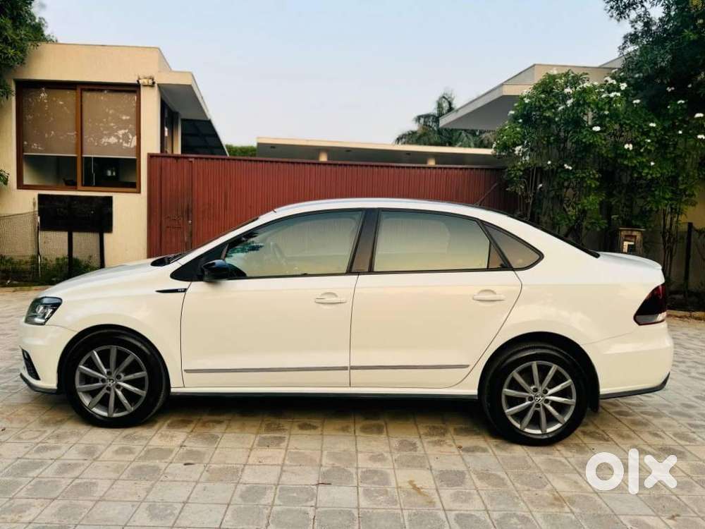 Volkswagen Vento 1.0 Highline Plus At, 2022, Petrol