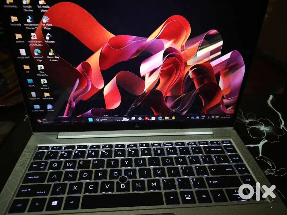 Hp elitebook Ryzen 5pro processor ( with backlight keyboard)