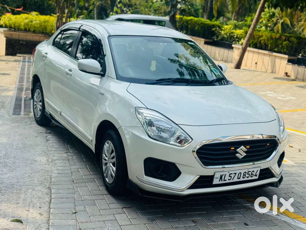 Maruti Suzuki Swift Dzire 1.2 Vxi Bsiv, 2017, Petrol