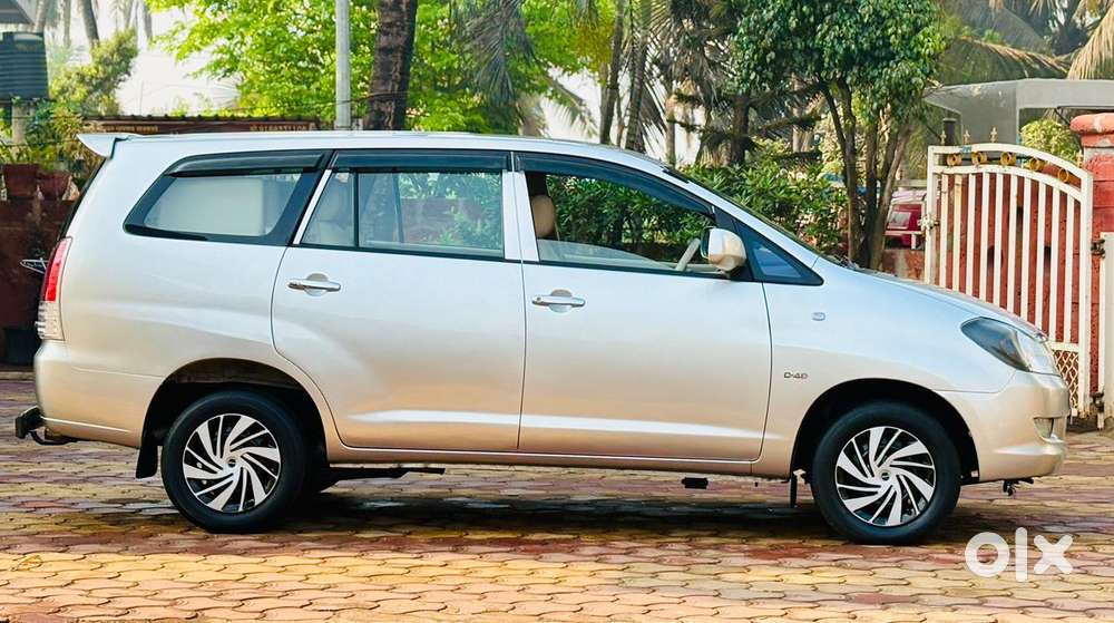 Toyota Innova 2.5 G (diesel) 7 Seater, 2009, Diesel