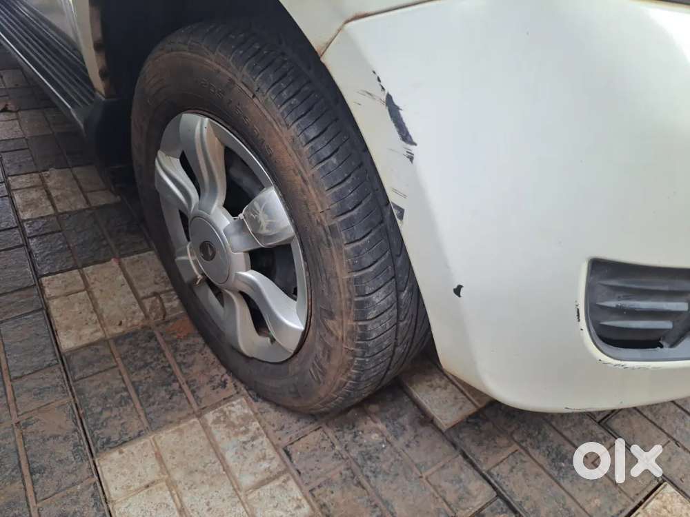 Mahindra Quanto 2012