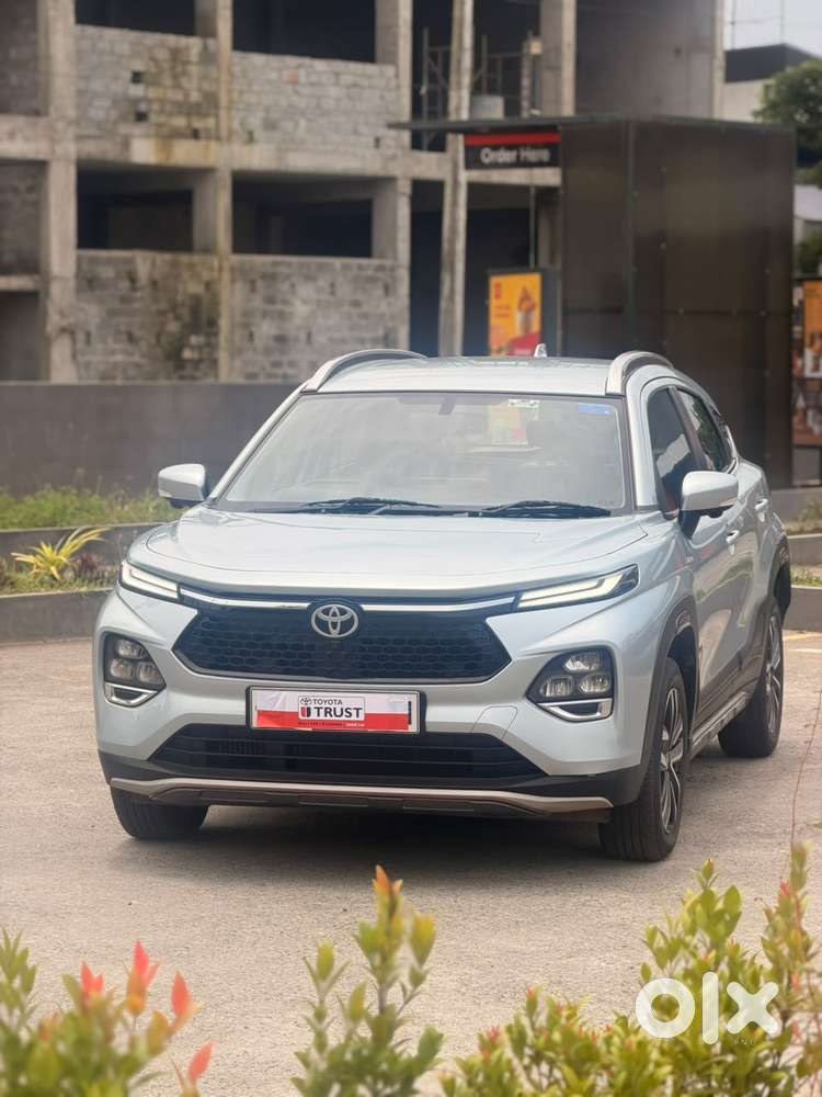 Toyota Urban Cruiser Taisor V 1.0 Petrol At, 2025, Petrol