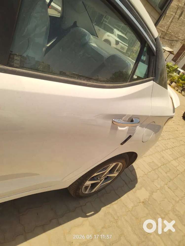 Hyundai Aura 2026 Cng & Hybrids 1100 Km Driven