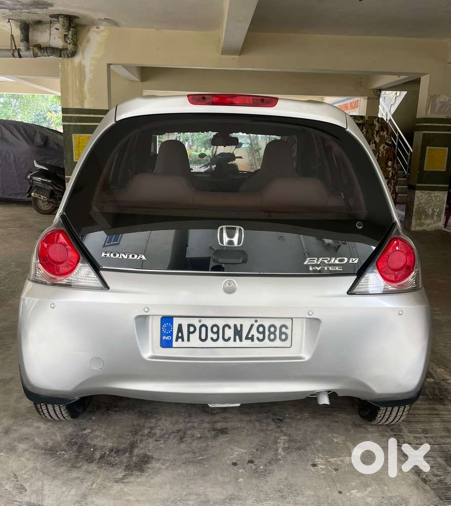 Honda Brio V Automatic, 2012, Petrol