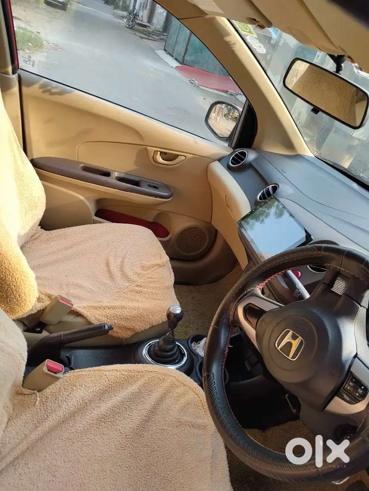 Honda Brio 2012
