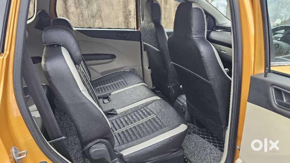 Renault Triber Rxt, 2024, Petrol