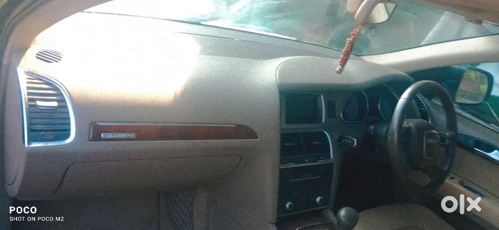 Audi Q7 Selling Parts