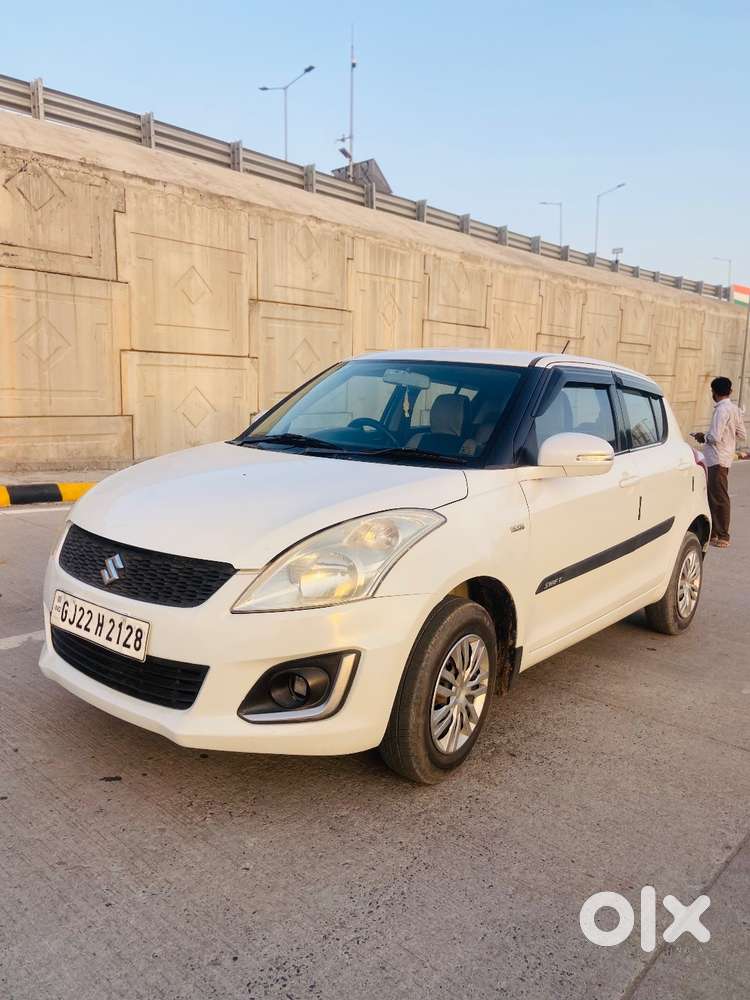 Maruti Suzuki Swift 2017 Diesel 74000 Km Driven