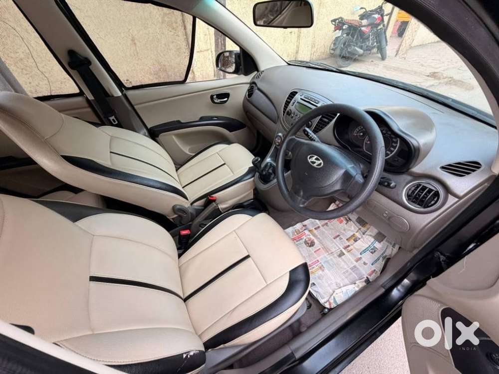 Hyundai I10 Sportz, 2012, Petrol