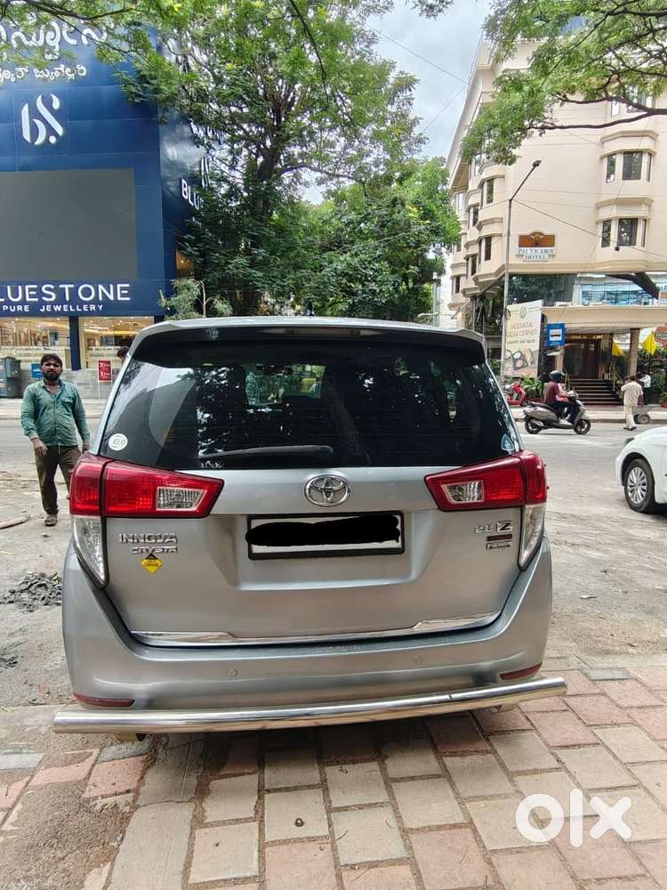 Toyota Innova Crysta 2.8z Automatic, 2016, Diesel