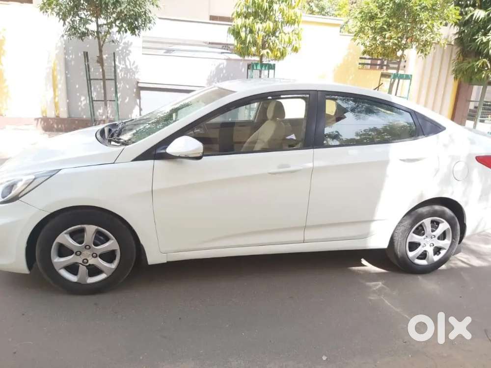 Hyundai Verna 1.6 Sx 2012