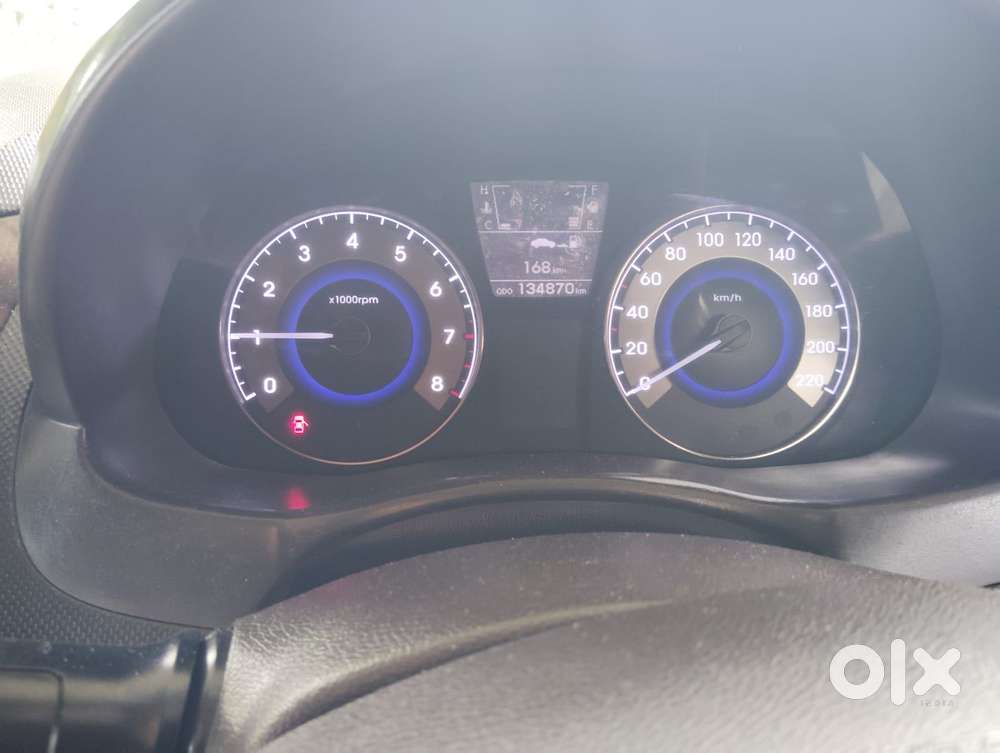 Hyundai Fluidic Verna 1.6 Vtvt Sx, 2013, Petrol