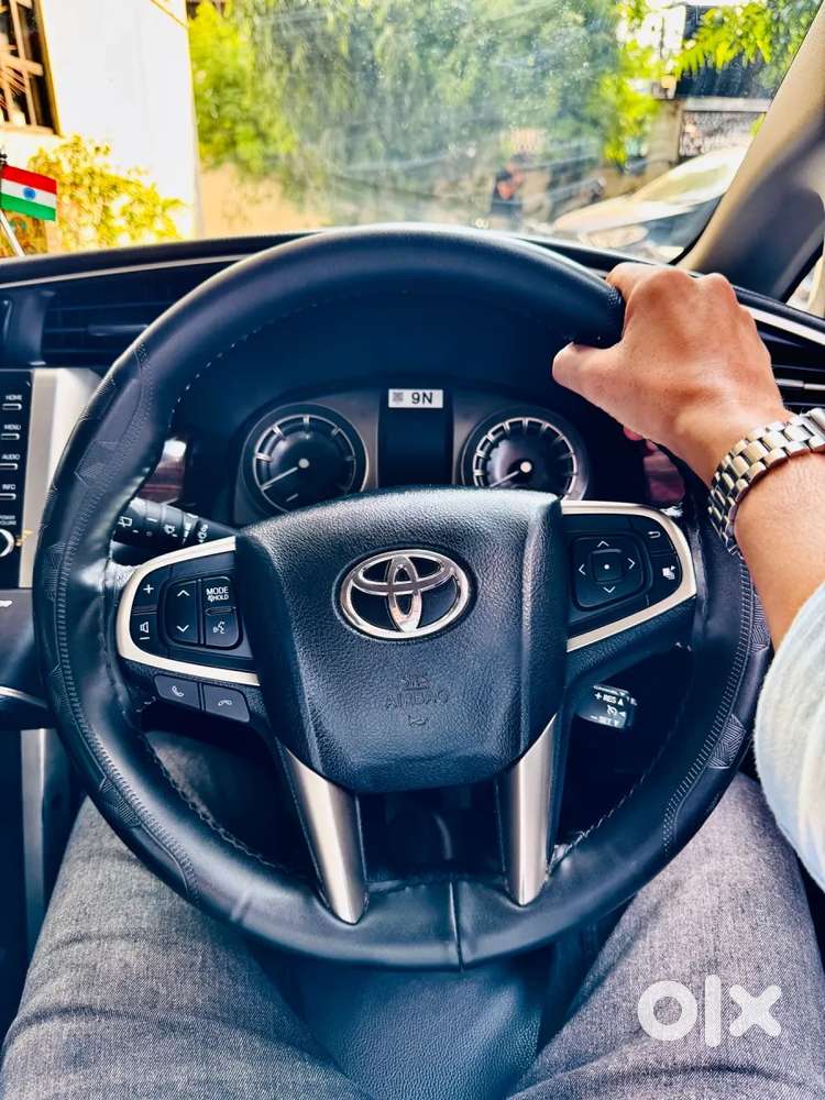 Toyota Innova Crysta [2020-ongoing] 2.4 Vx 7 Str, 2022, Diesel