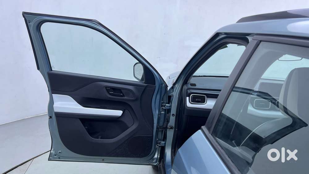 Tata Punch Accomplished Dazzle Sunroof Cng, 2024, Cng & Hybrids