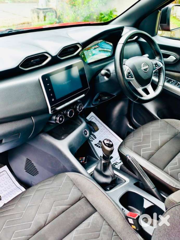 Nissan Magnite 1.0 Xv, 2023, Petrol