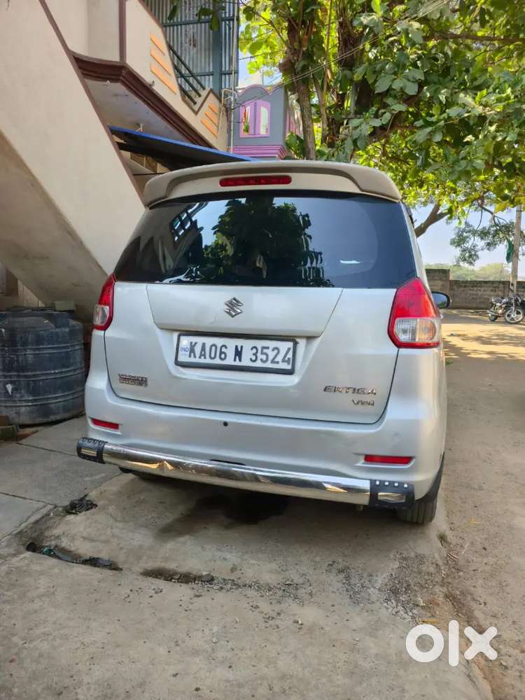 Maruti Suzuki Ertiga 2012