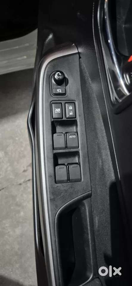 Maruti Suzuki Swift, 2024, Petrol
