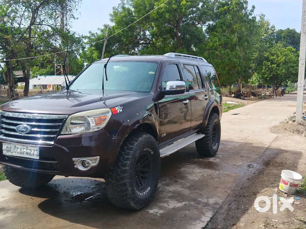 Ford Endeavour Diesel 2010 With Manual Transmission