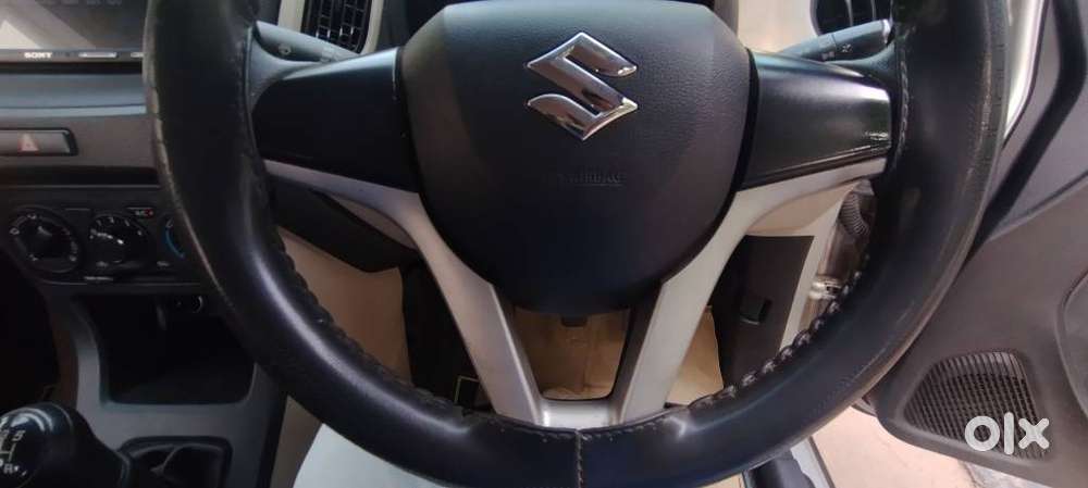 Maruti Suzuki Wagon R 1.0 Vxi Cng, 2022, Cng & Hybrids