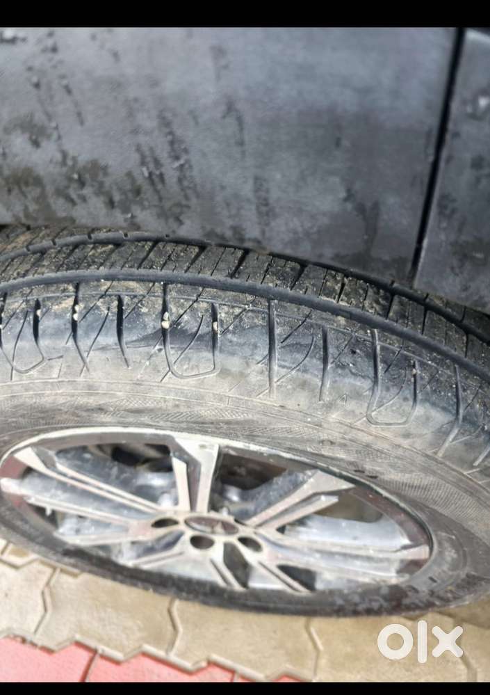 Mahindra Xuv700 Ax7 At Diesel 2022
